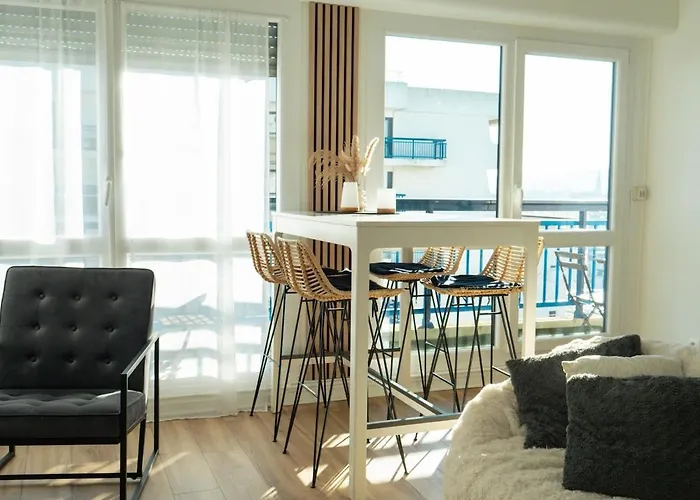 Centre Congres Et Parking Gratuit *